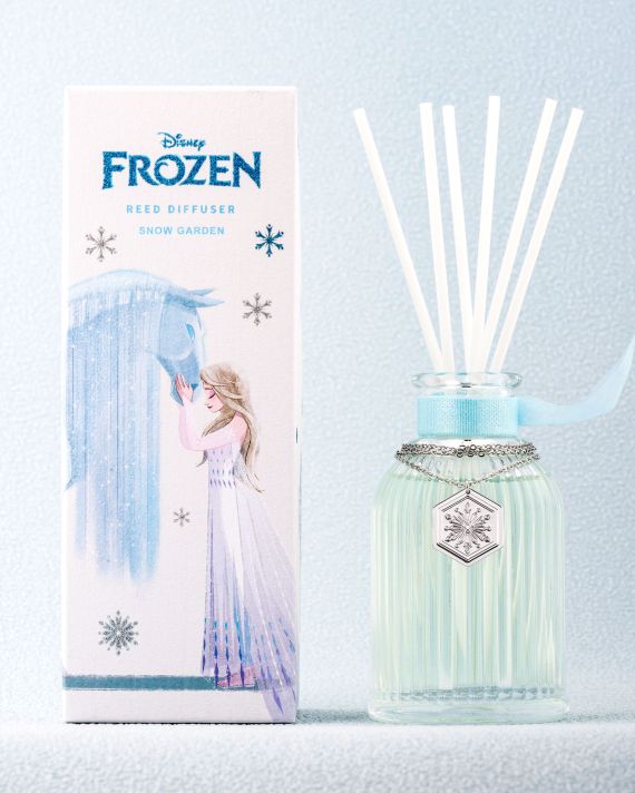 Frozen snow garden reed diffuser (with necklace) 100ml